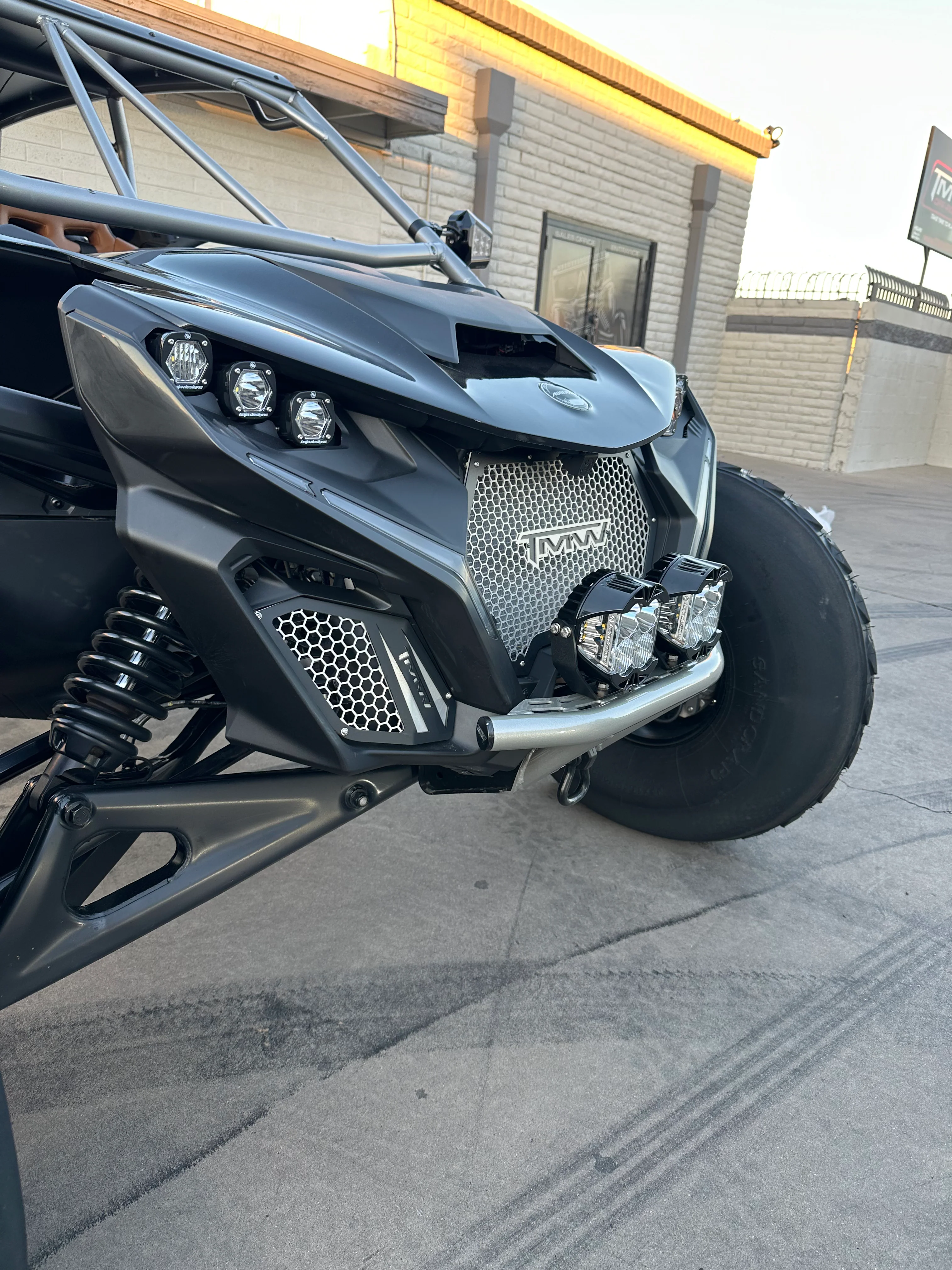 Parrilla TMW para Maverick R con ventilaciones laterales