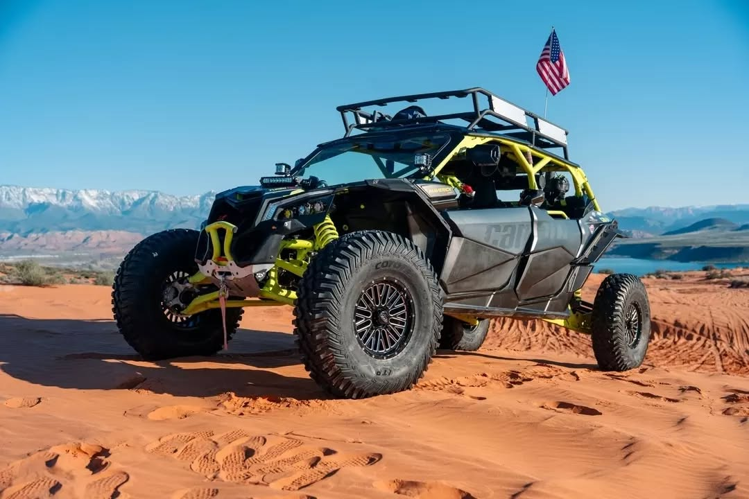 Imagen de llantas ITP Tires para UTV, RZR y X3, optimizadas para terrenos 4x4, offroad, Polaris y Can-Am, ideales para rutas todoterreno