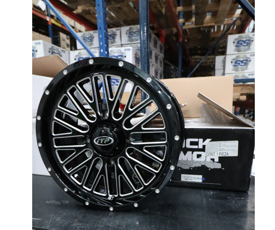 Imagen de llantas ITP Tires para UTV, RZR y X3, optimizadas para terrenos 4x4, offroad, Polaris y Can-Am, ideales para rutas todoterreno