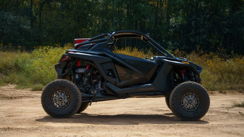 Imagen de llantas ITP Tires para UTV, RZR y X3, optimizadas para terrenos 4x4, offroad, Polaris y Can-Am, ideales para rutas todoterreno